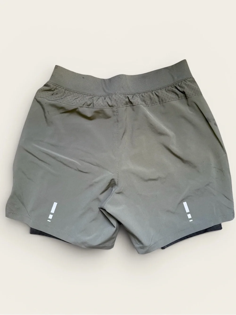 Old Navy Active Lined Shorts - Picture 2 of 5